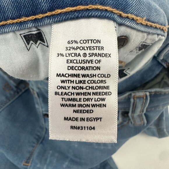 Crown & Ivy Distressed Womens size 10 Medium Wash Blue Denim Jean Shorts - Picture 3 of 4